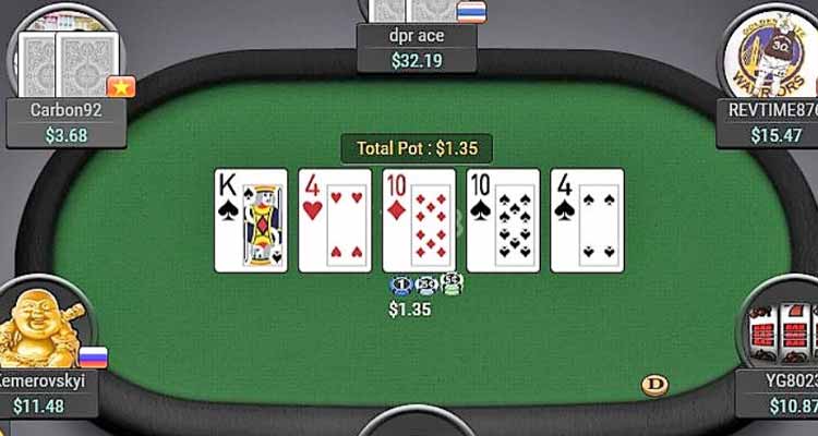 bàn chơi poker