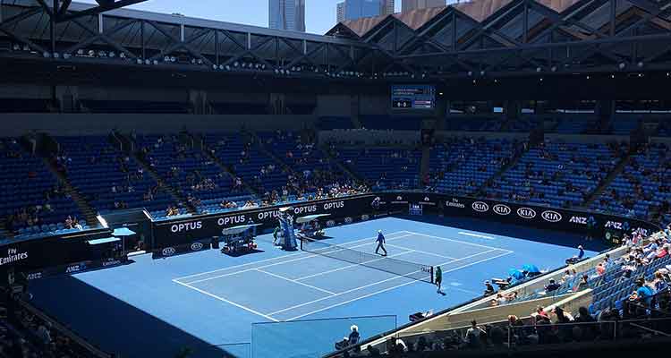 mặt sân cứng tennis
